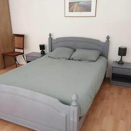 Apartmán Cavelier De La Salle *